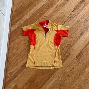 Orange Columbia workout top cute short sleeve quarter zip up